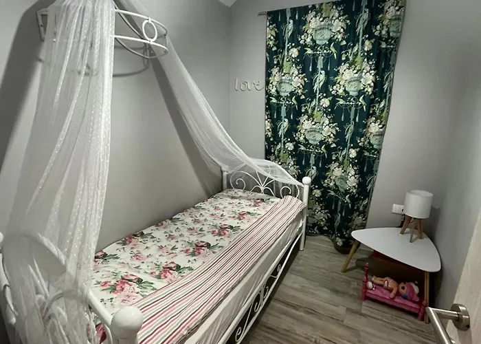 アパート Jana 4 *